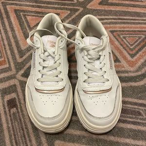 Reebok Club C Women’s Size 7